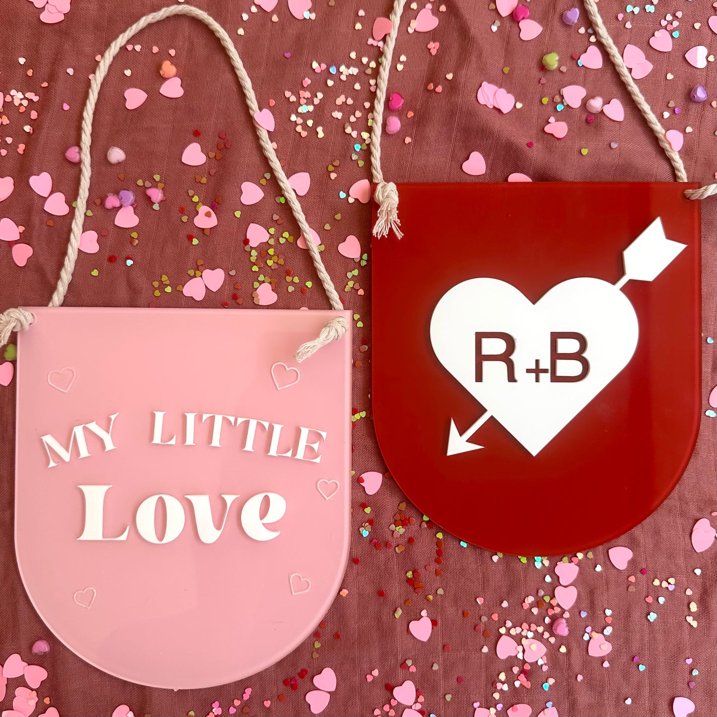 Heart & Arrow Love Sign