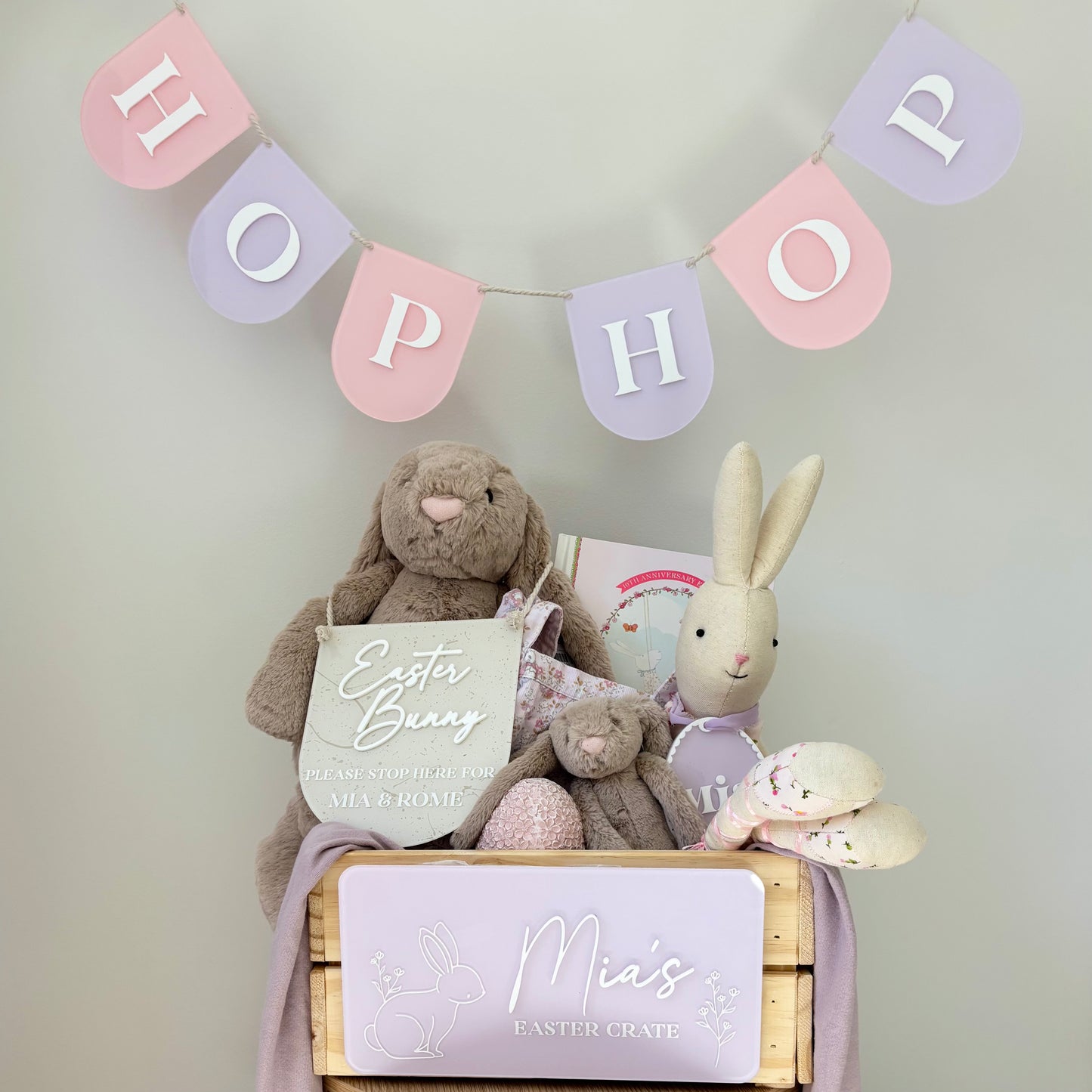 'HOP HOP' Garland