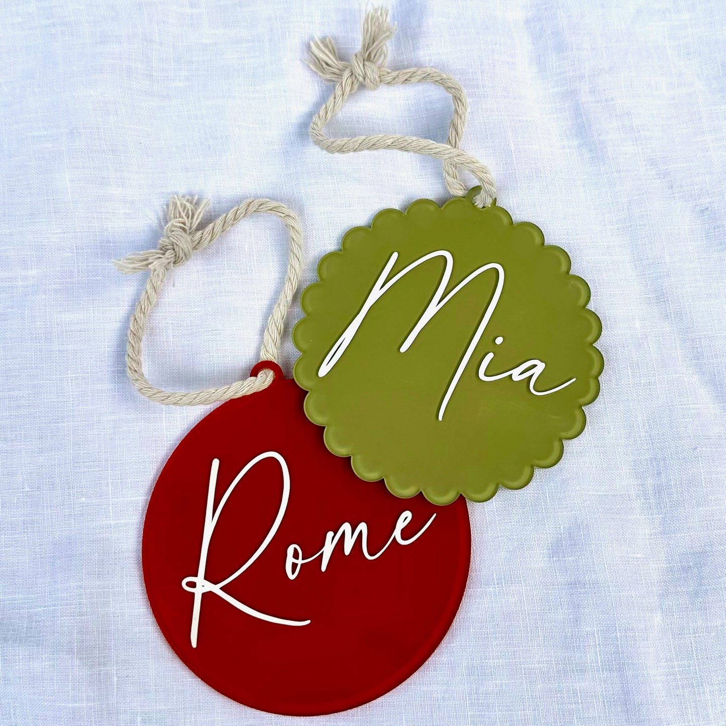 Personalised Name Christmas Ornament - Round or Scalloped Edge