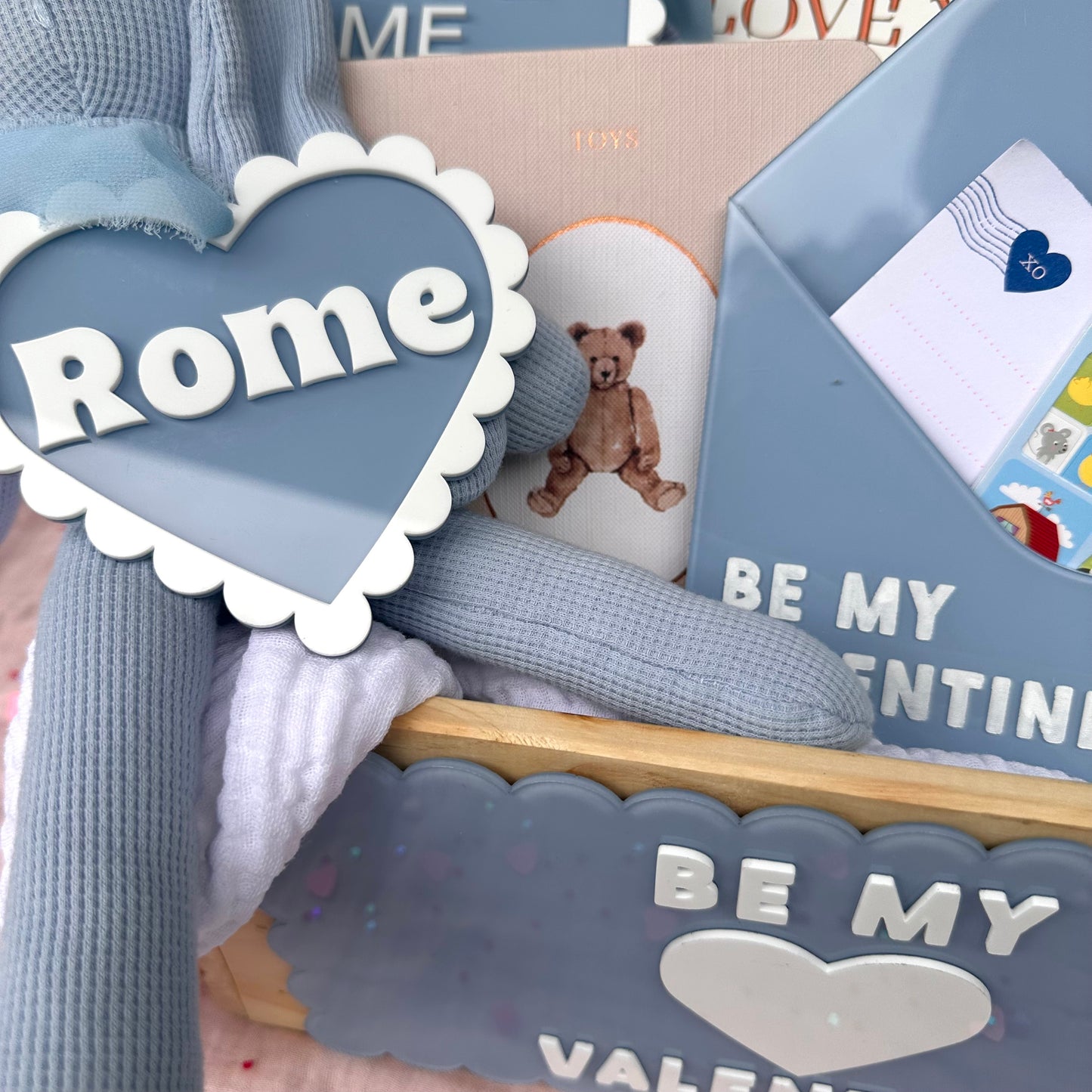 Valentine Scalloped Tag