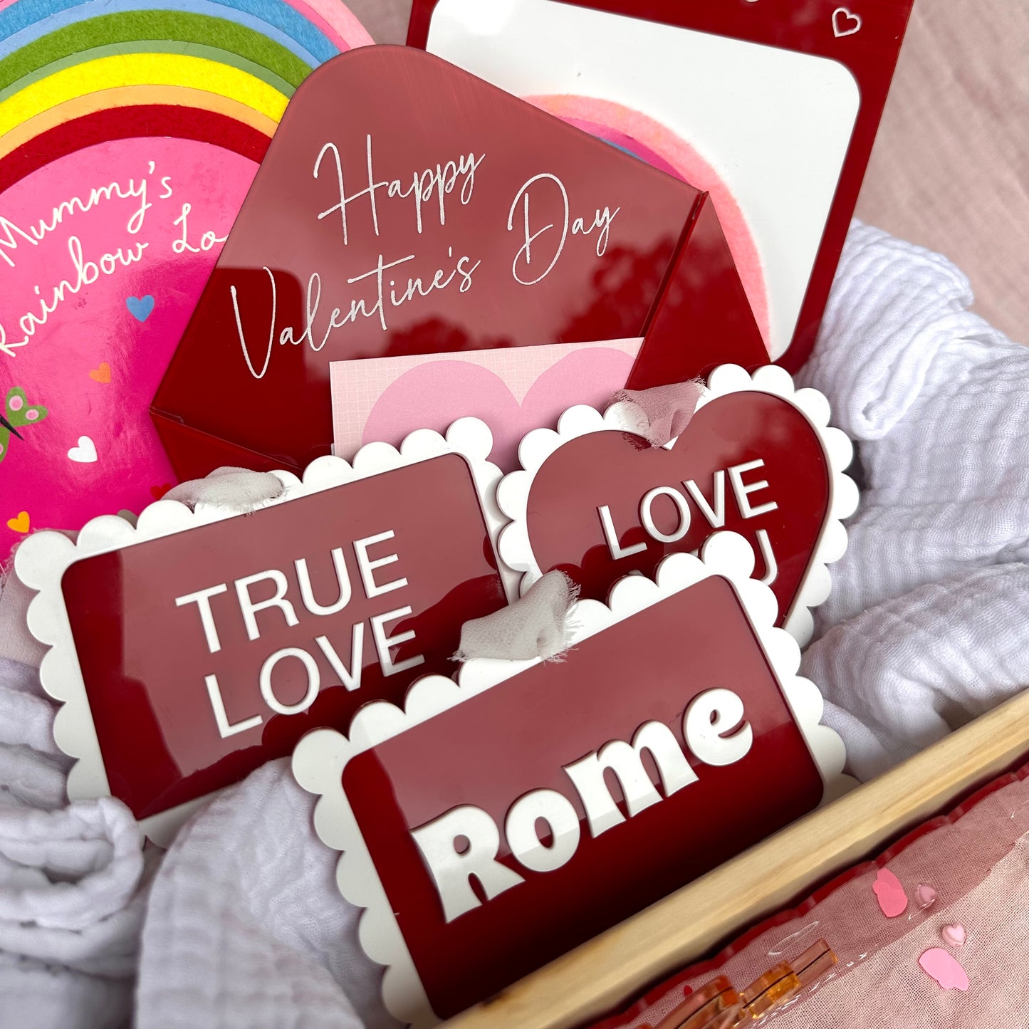 Valentine Scalloped Tag