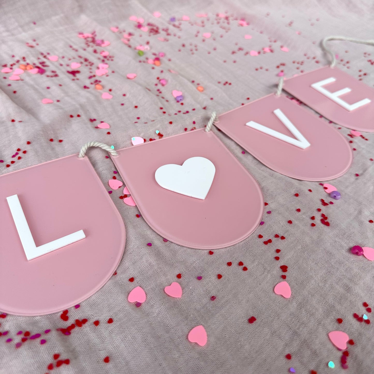 Valentine LOVE Garland