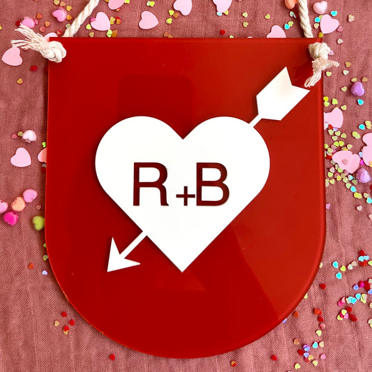 Heart & Arrow Love Sign